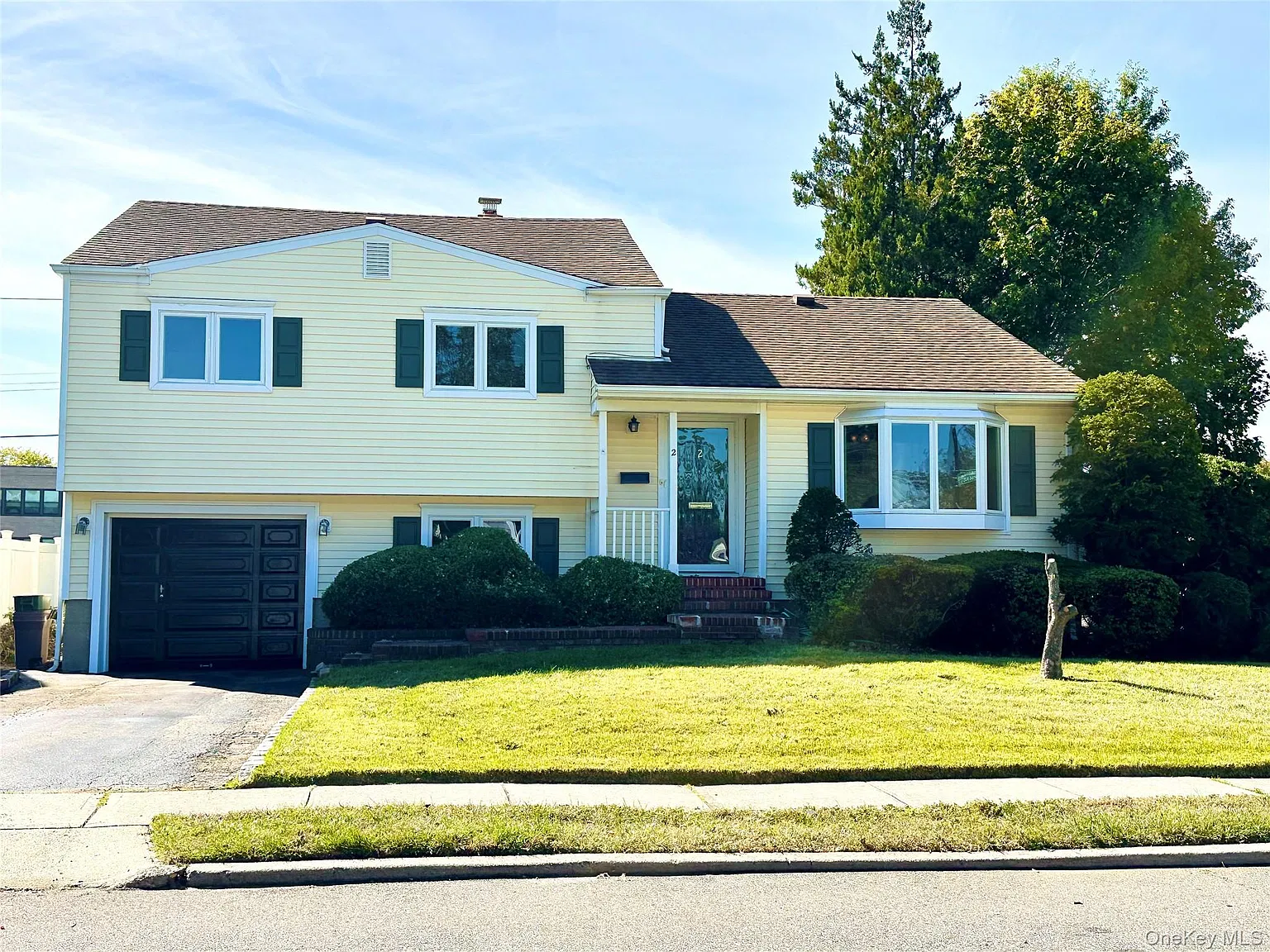 3 bed, 3.0 bath, 1535 sqft, $4,500 — Photo 1