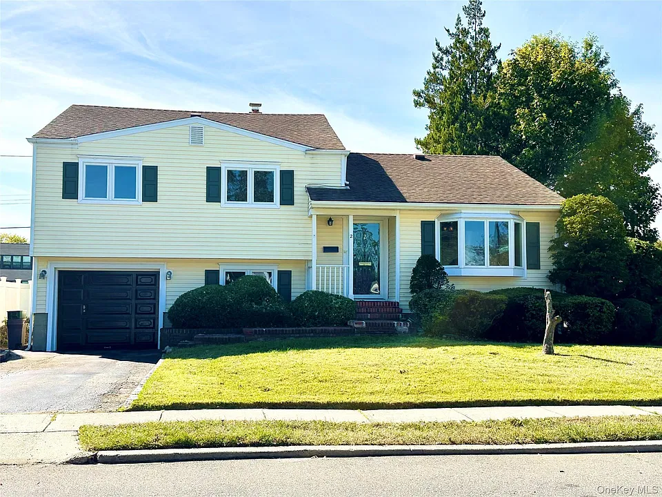 2 Radnor Ct