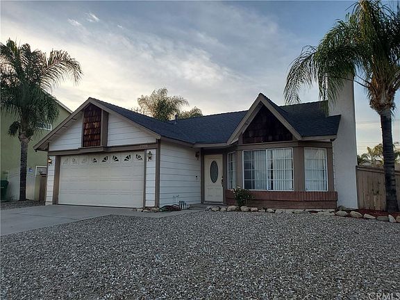 2nd image of 25788 Cayenne Ct