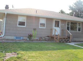 134 Adams St, Winner, SD 57580