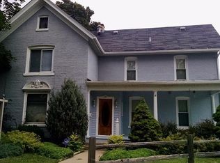 707 N 4th St, Watertown, WI 53098