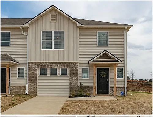 53 River Rock St Photo 1