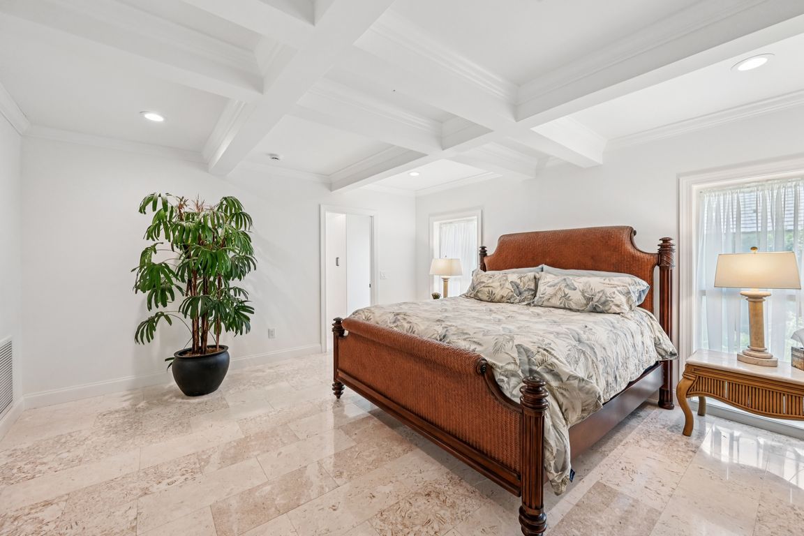 Cypress Ln-1206-043.jpg
