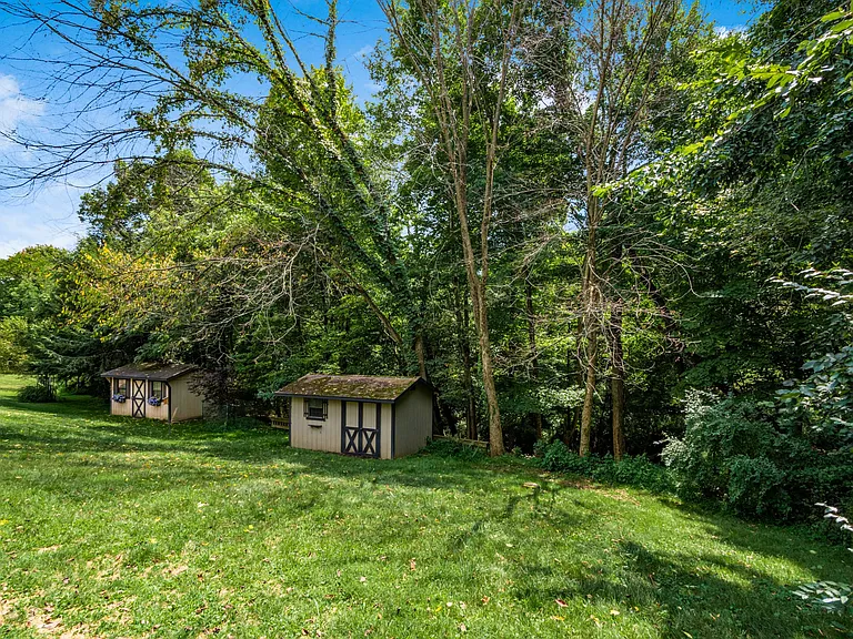 305 Ridgeway Dr — Photo 73