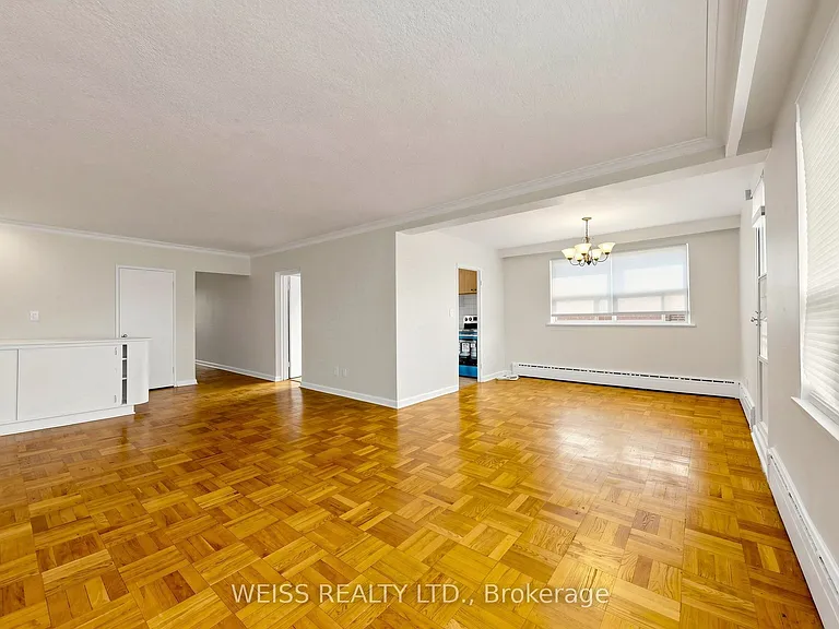 17 Fraserwood Ave #4 — Photo 8