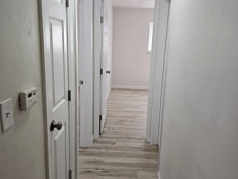 32 N 98th St #2 — Photo 6