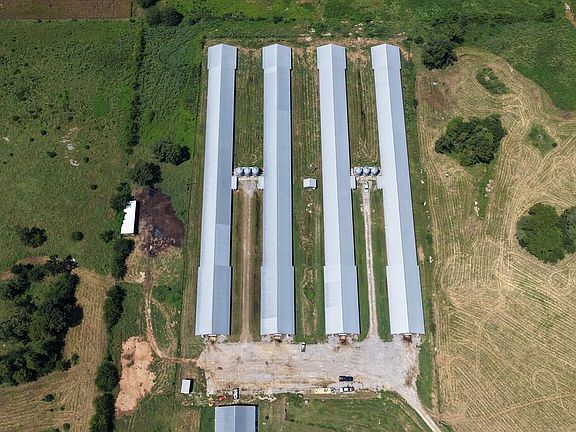 3rd image of 342 County Road 460