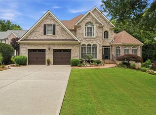 4311 Summit Oaks Ln NE, Roswell, GA 30075