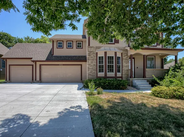 17015 Briar St, Omaha, NE 68136