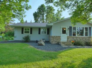 18099 Franconia Trl, Shafer, MN 55074