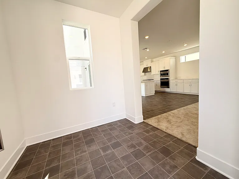 27399 Fox Den Pl — Photo 9