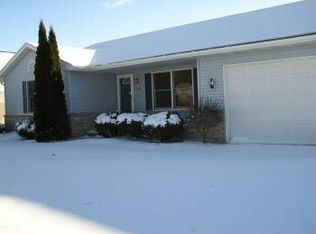 2487 Bala Dr, Bay City, MI 48708