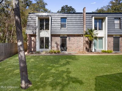 527 Front Beach Dr APT 20, Ocean Springs, MS, 39564