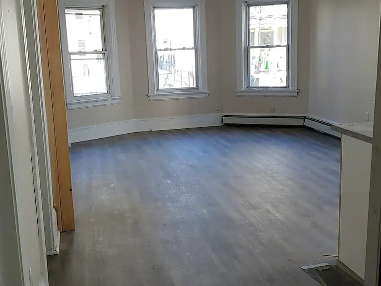 14 Goddard St #1 — Photo 8