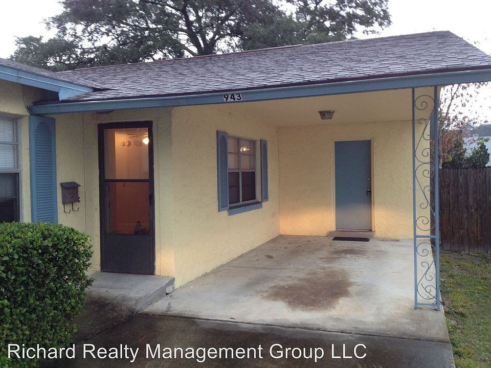 1st image of 943 La Salle Ave