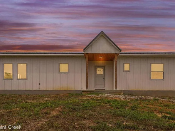 2476 Bullock Rd, Lapeer, MI 48446
