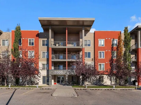 403 N Mackenzie Way SW #2402, Airdrie, AB T4B 3V7