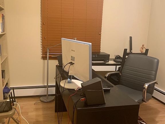 5th image of 45 Elm Ave APT 2