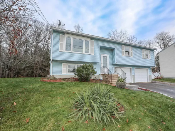 197 Charlotte Street, Manchester, NH 03103
