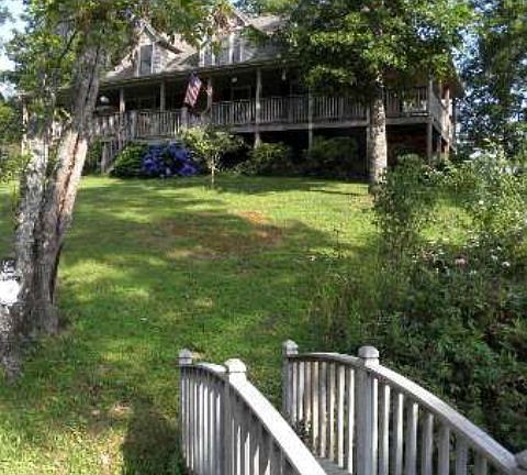 3rd image of 142 Liberty Landing Way