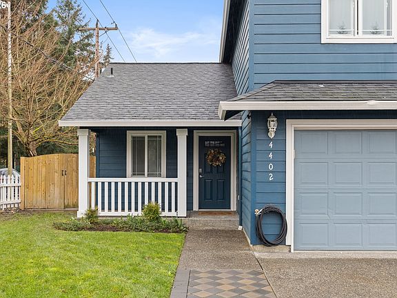 3rd image of 4402 NE 135th Ct