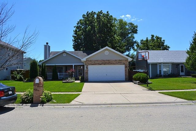 1st image of 4015 Brenton Dr