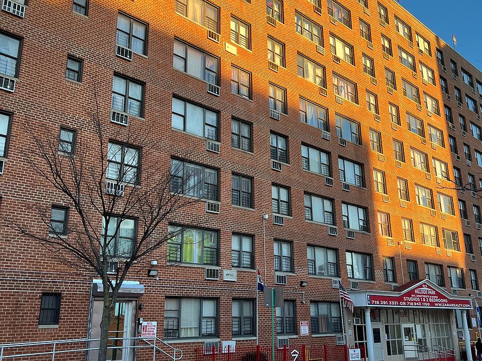 Building Photo 4