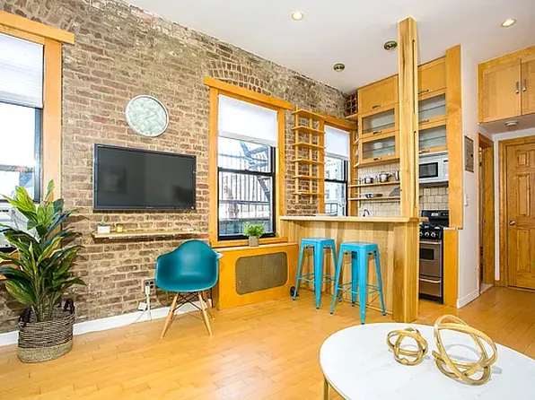342 W 56th St, New York, NY