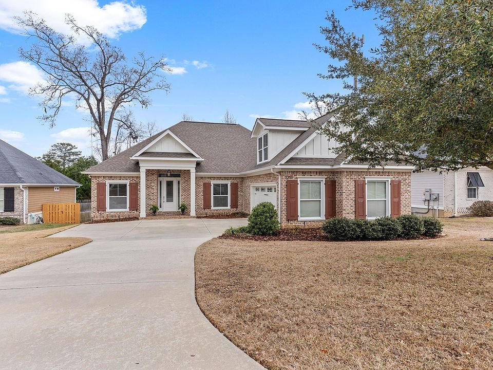1st image of 2209 Blakely Ct