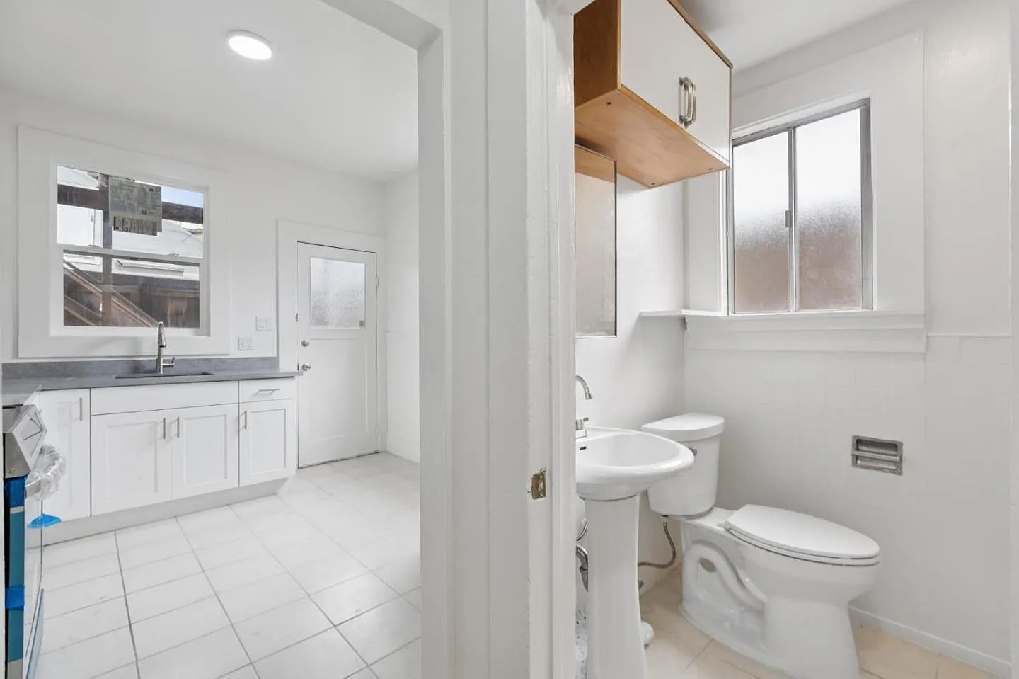 464 Linden St - Photo 10