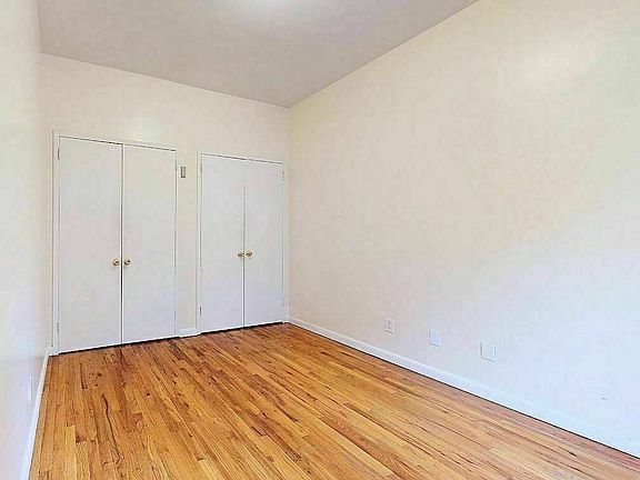 5th image of 305 W 113th St APT 3A