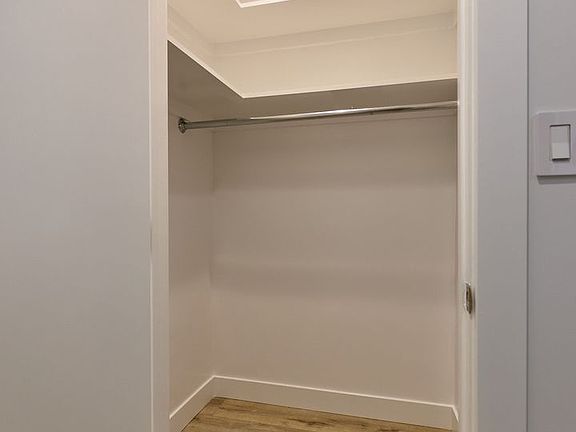 3rd image of 324 N Oakhurst Dr APT 208