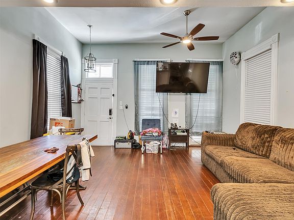 3rd image of 3529 Avenue M