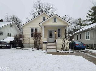 83 S Highland St, Mount Clemens, MI 48043