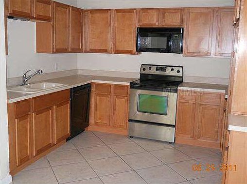 2nd image of 108 Knollcrest Dr