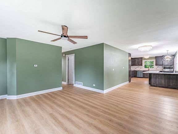 5th image of 5905 Lee Ave