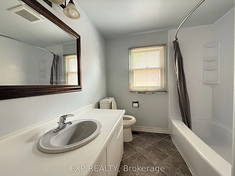40 Cranberry Ln — Photo 23