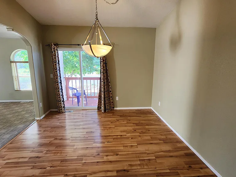 1017 Home Ct — Photo 3