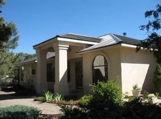 358 Sedillo Rd, Tijeras, NM 87059