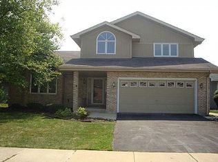 3001 200th St, Lynwood, IL 60411