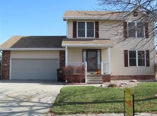 950 Wilmont St, Fremont, NE 68025