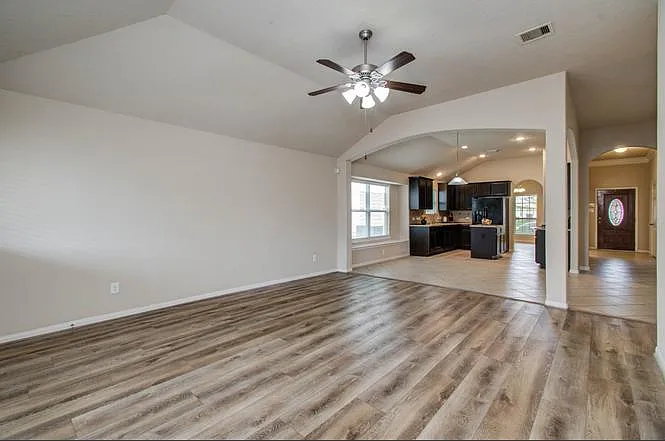 3431 Lilac Ranch Dr — Photo 4
