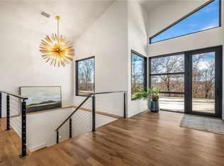 15903 Hawks Landing Dr, Rogers, AR 72756