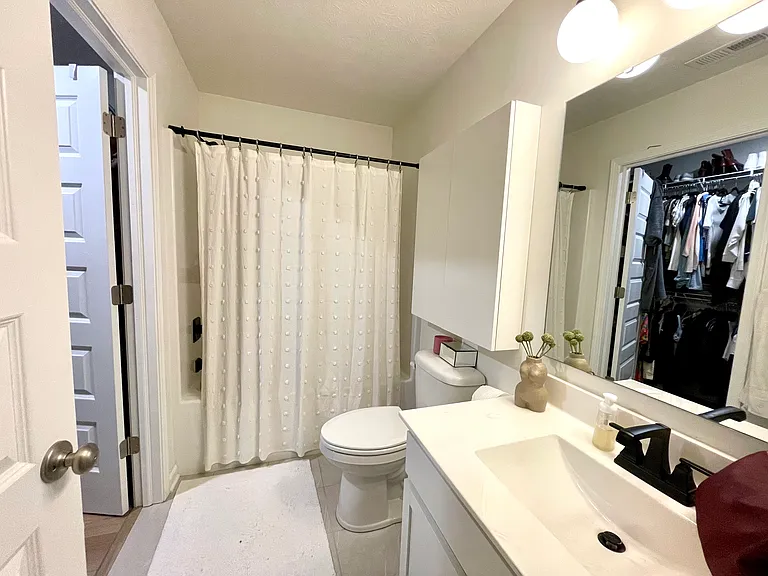 2845 Macpherson Ave #A — Photo 23