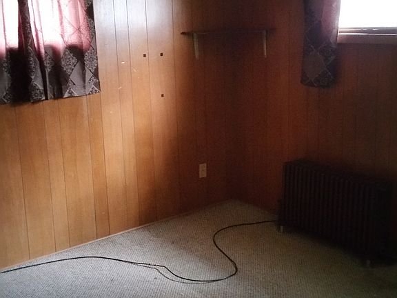3rd image of 307 Parkridge Ave Uppr #