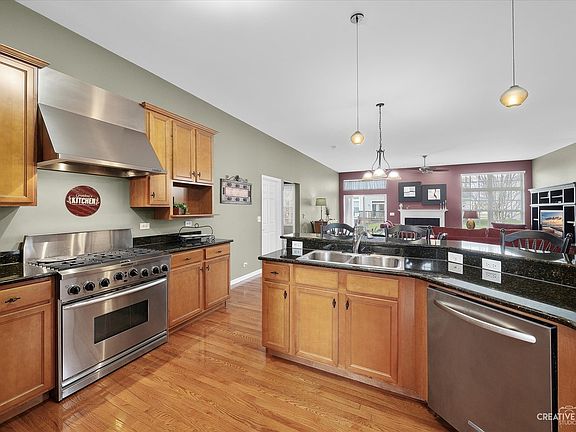 3rd image of 248 Sonora Dr