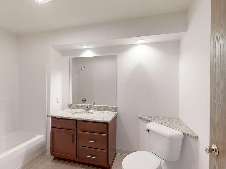 N86W14226 Fond Du Lac Ave #14226 — Photo 18