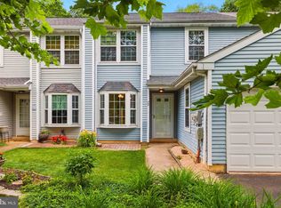 72 Carousel Cir, Doylestown, PA 18901