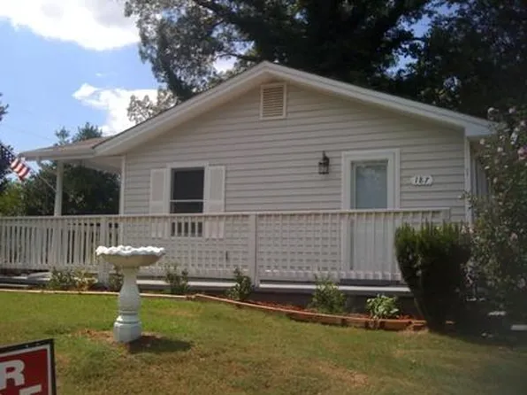 187 Hickory Ave, Demorest, GA 30535