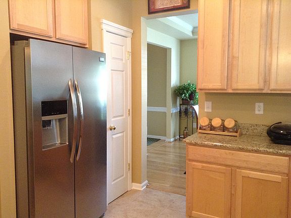 4th image of 10712 Big Bear Dr